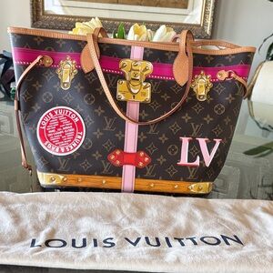 Limited edition Louis Vuitton summer trunk monogram Neverfull mm like New